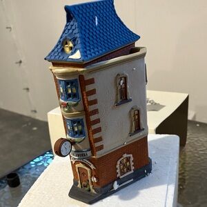 🎄Price Drop!! Dept. 56, Christmas in the City, “City Clockworks”, new in box.